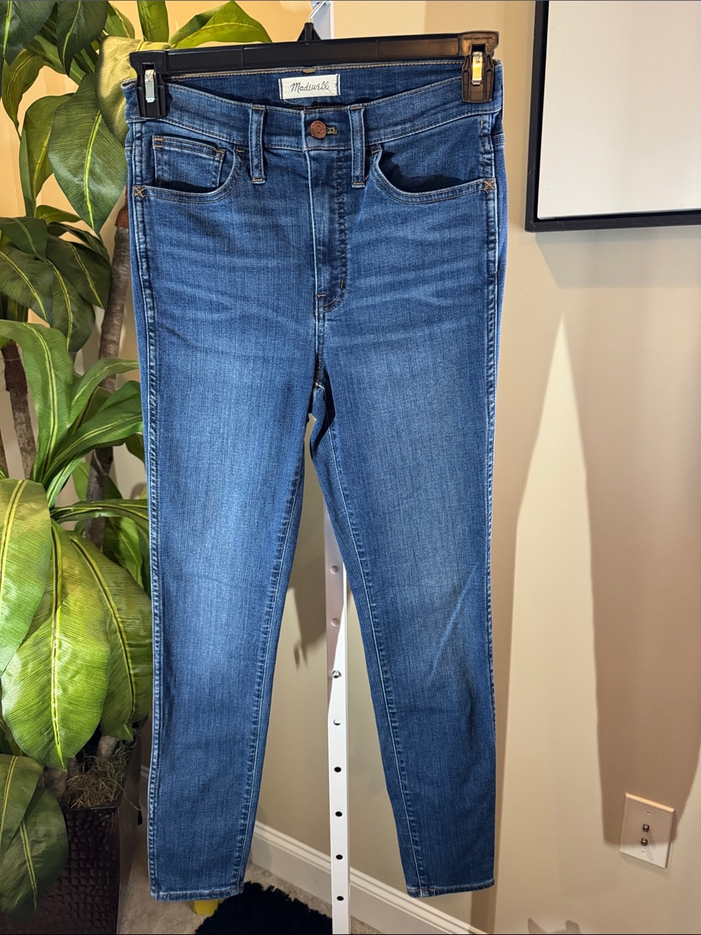 Madewell Skinny Jeans in Medium Blue Wash size 4/27